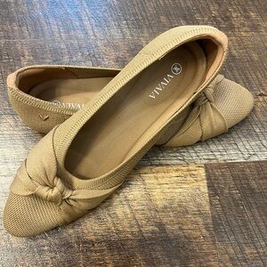 Tan Knotted Pointed Ballet Flats - Women